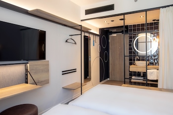 h2 hotel budapest