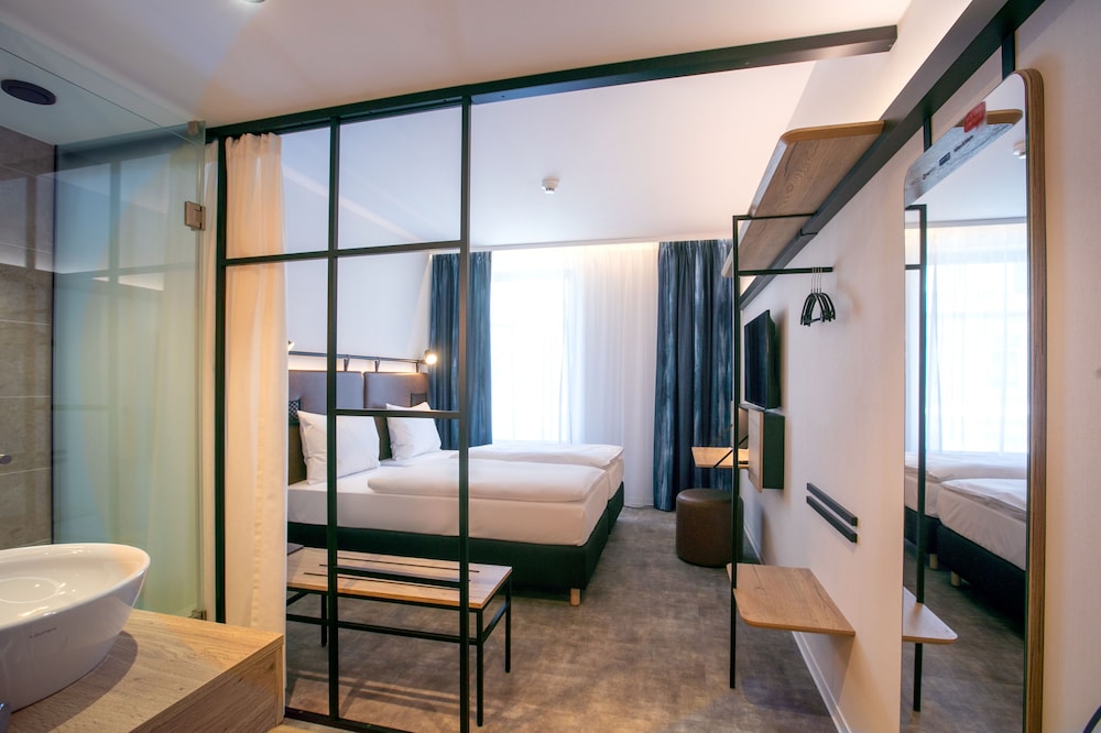 h2 hotel budapest
