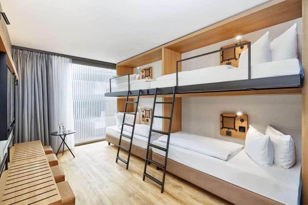 h2 hotel budapest