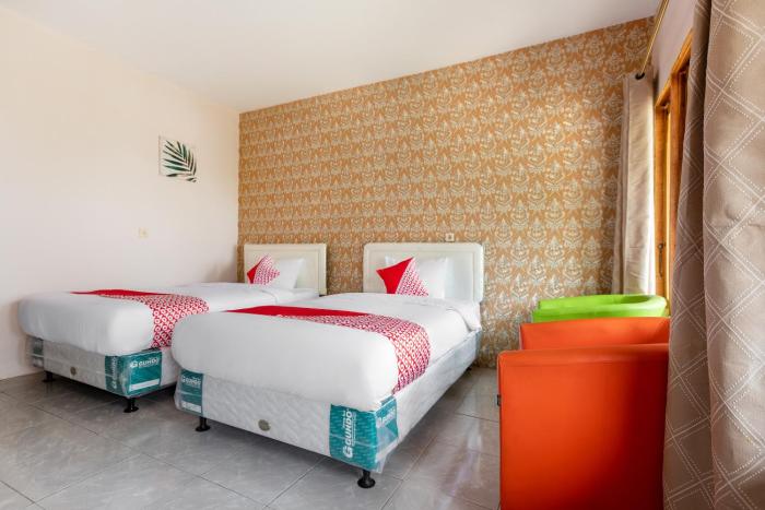 urbanview hotel dpineapple villa ciater