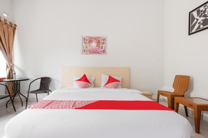 urbanview hotel dpineapple villa ciater