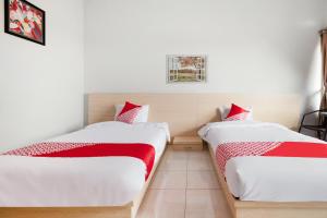 urbanview hotel dpineapple villa ciater