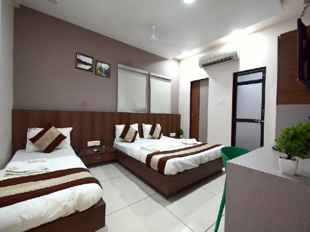 hotel embassy