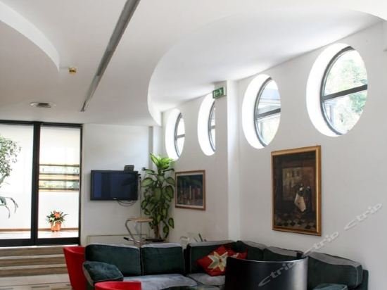 alfredo hotel