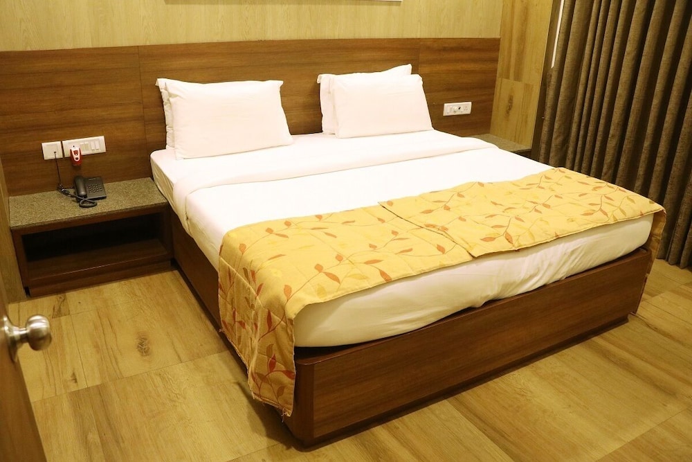 gcc sonal apartments