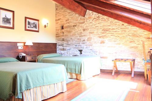 hostal san clemente by pousadas de compostela