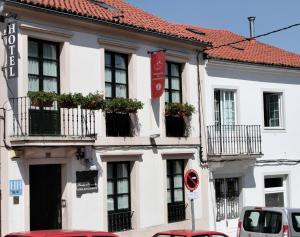 hostal san clemente by pousadas de compostela