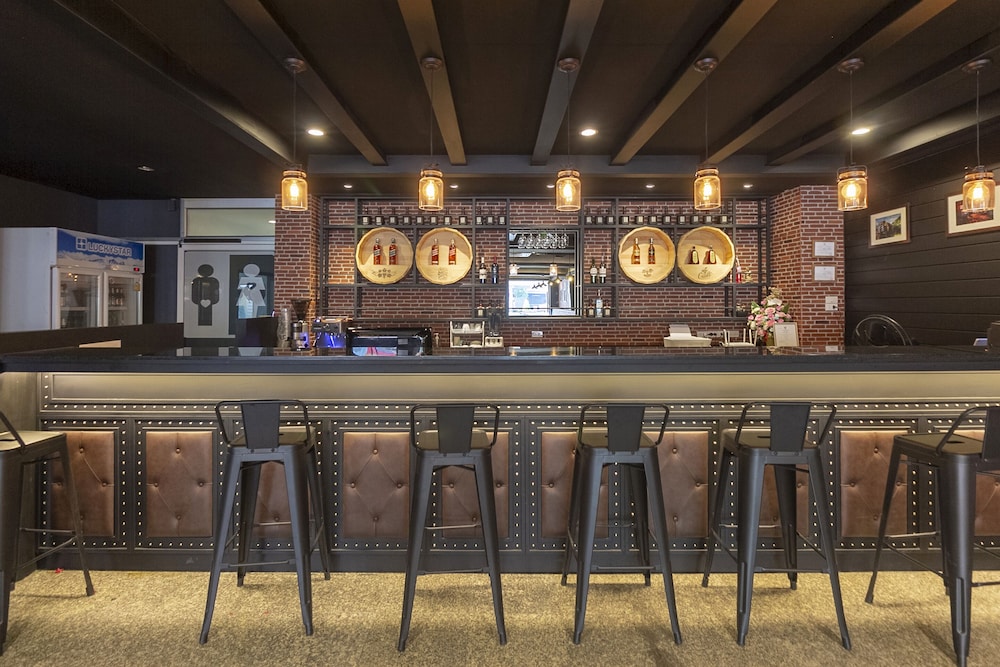 nara hotel restaurant and bar