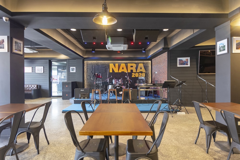 nara hotel restaurant and bar