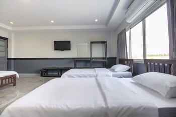 nara hotel restaurant and bar