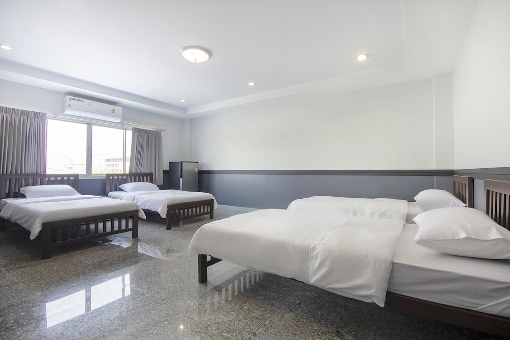 nara hotel restaurant and bar