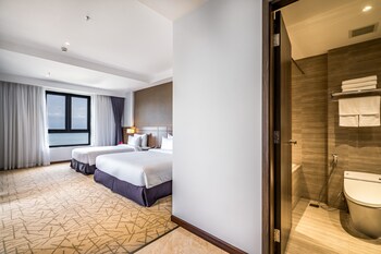 the cap hotel