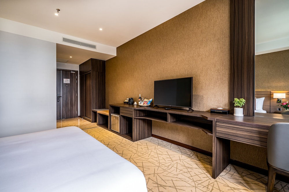 the cap hotel