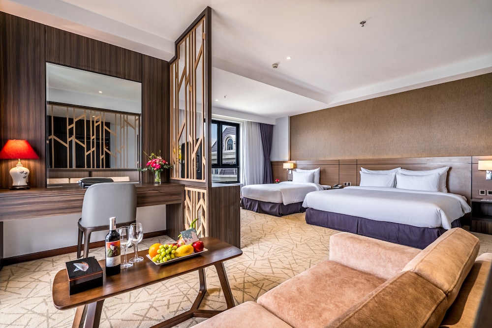 the cap hotel