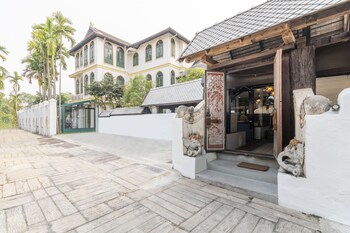 capital o 707 cheva gallery