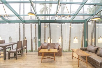 capital o 707 cheva gallery