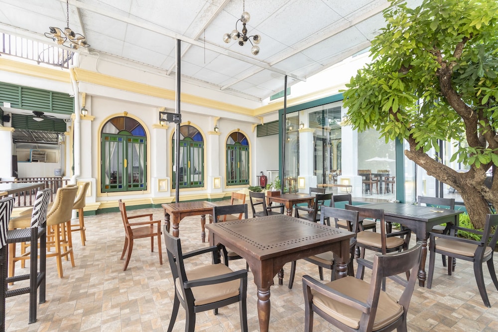 capital o 707 cheva gallery