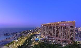 Jeddah Hilton,In Jeddah (Ash Shati),5 star