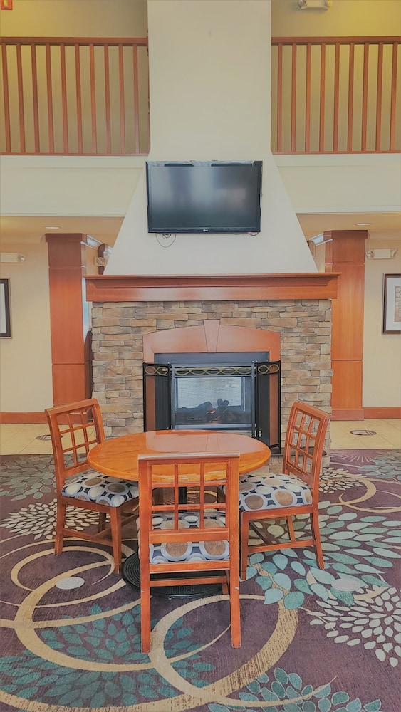 staybridge suites allentown bethlehem airport by ihg