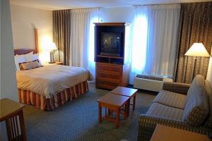 staybridge suites allentown bethlehem airport by ihg