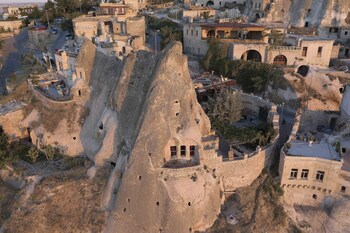 cappadocia fairy chimneys selfie cave hotels special class