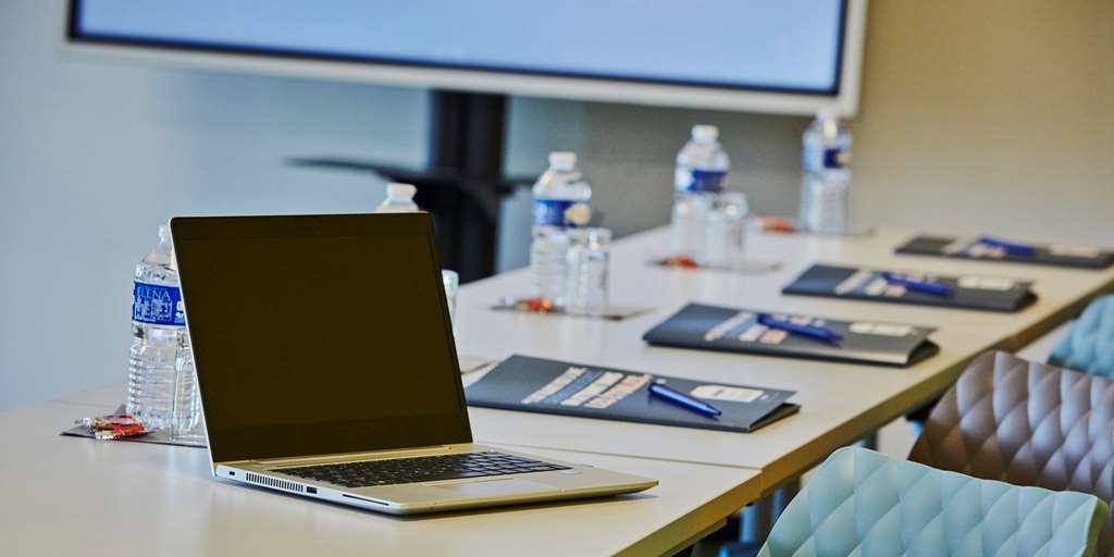 kyriad combs la ville senart