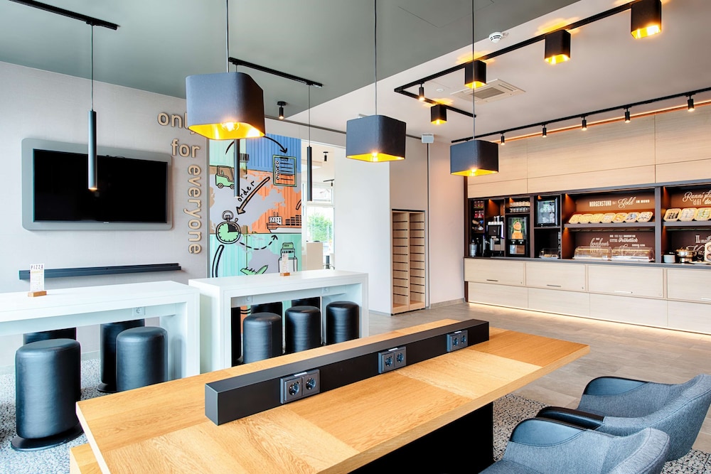 bandb hotel stuttgart neckarhafen