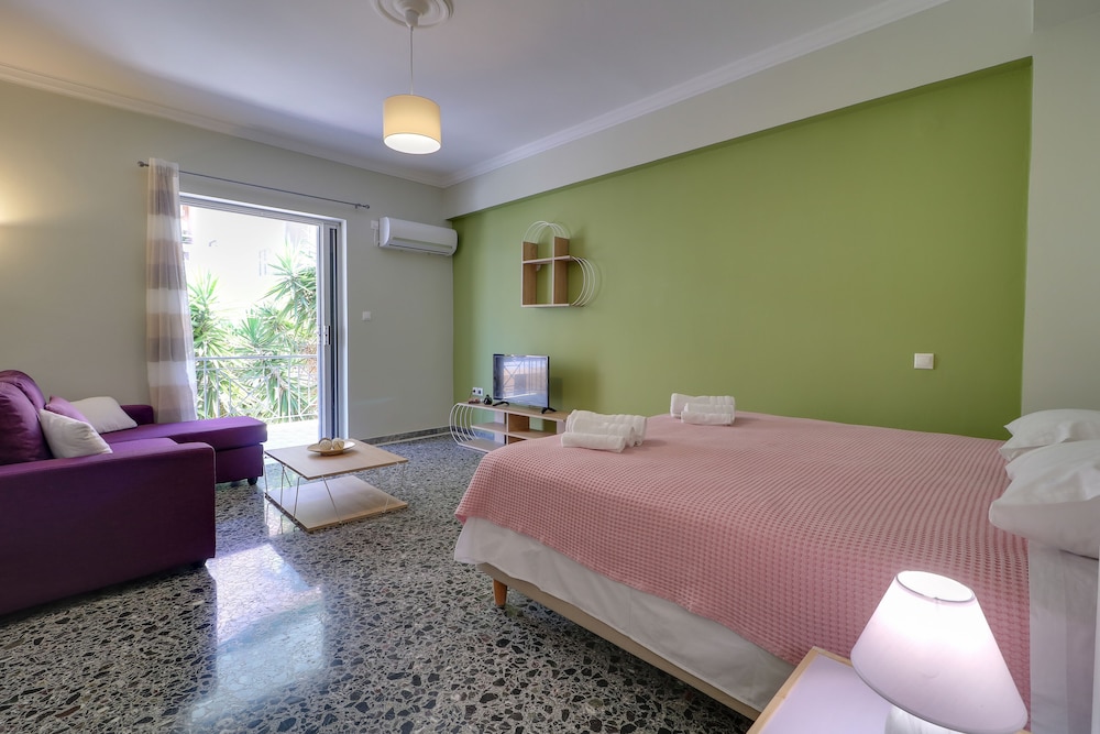 markopoulo mesogaias