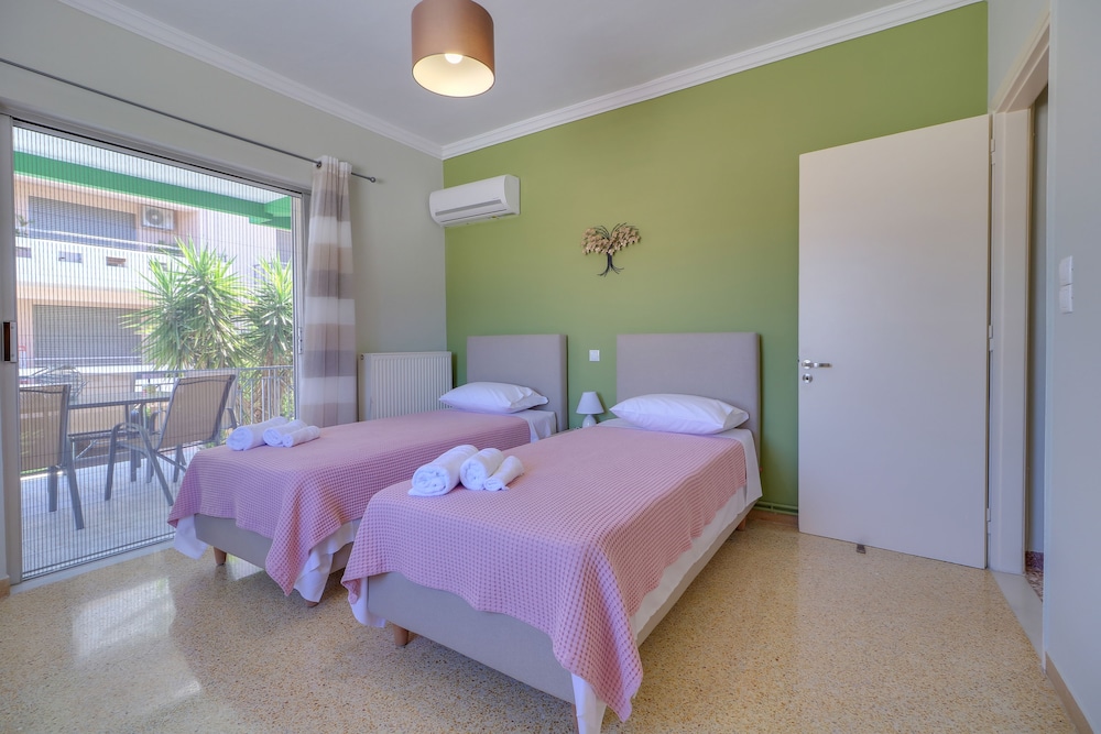 carpe diem apartments by athens airport