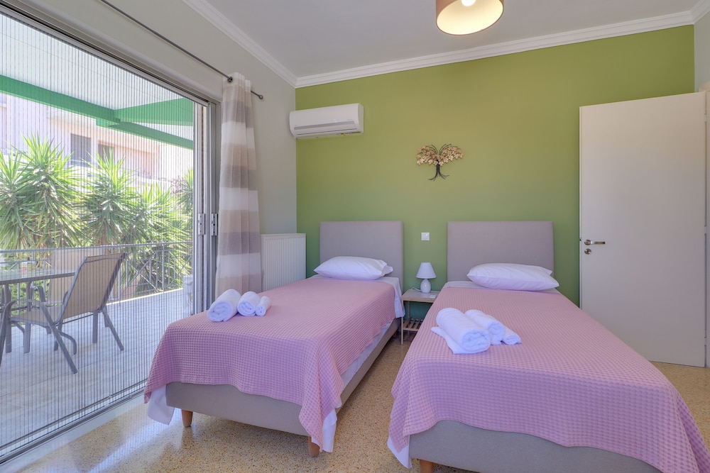 carpe diem apartments by athens airport