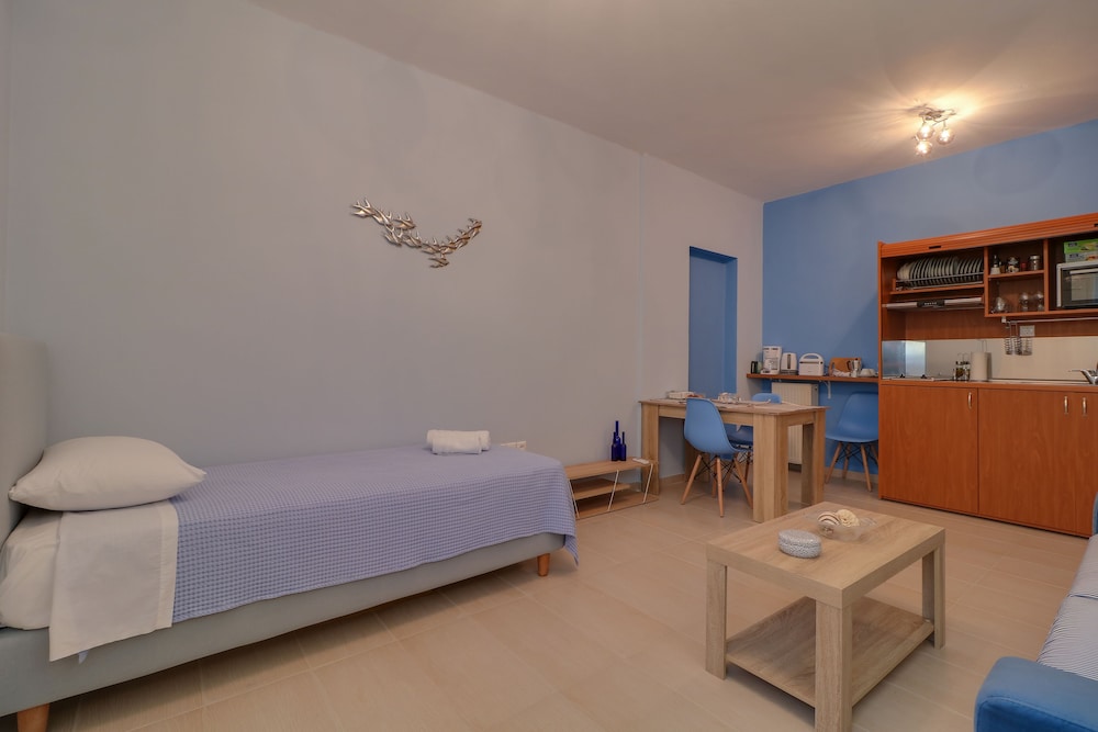 carpe diem apartments by athens airport