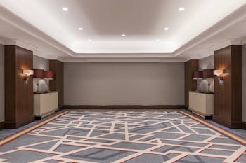 sheraton oman hotel