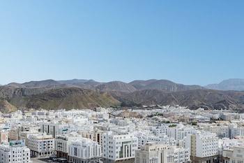 sheraton oman hotel