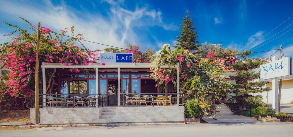 mare garden hotel akyarlar