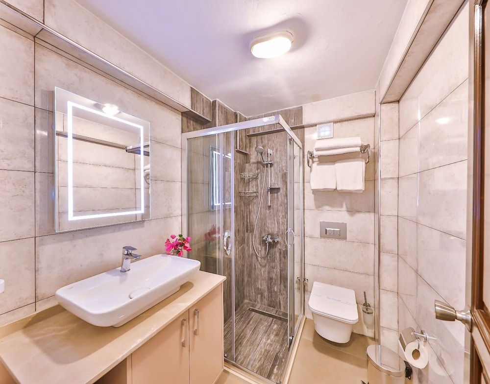 mare garden hotel akyarlar
