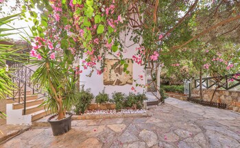 mare garden hotel akyarlar