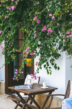 mare garden hotel akyarlar