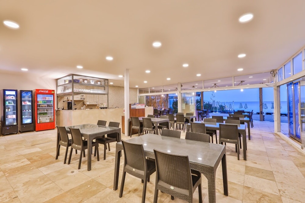 mare garden hotel akyarlar