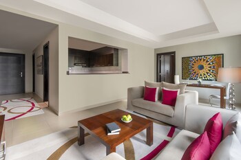 marriott executive apartments city center doha