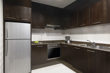 marriott executive apartments city center doha