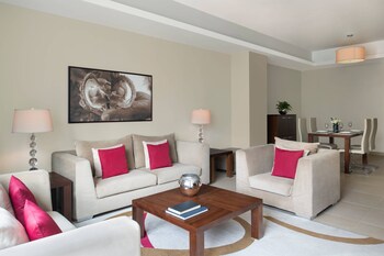 marriott executive apartments city center doha