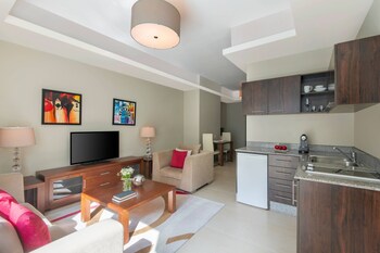 marriott executive apartments city center doha