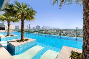 Aloft Al Mina Dubai,Sheikh Zayed Road>>Bur Dubai,4 star