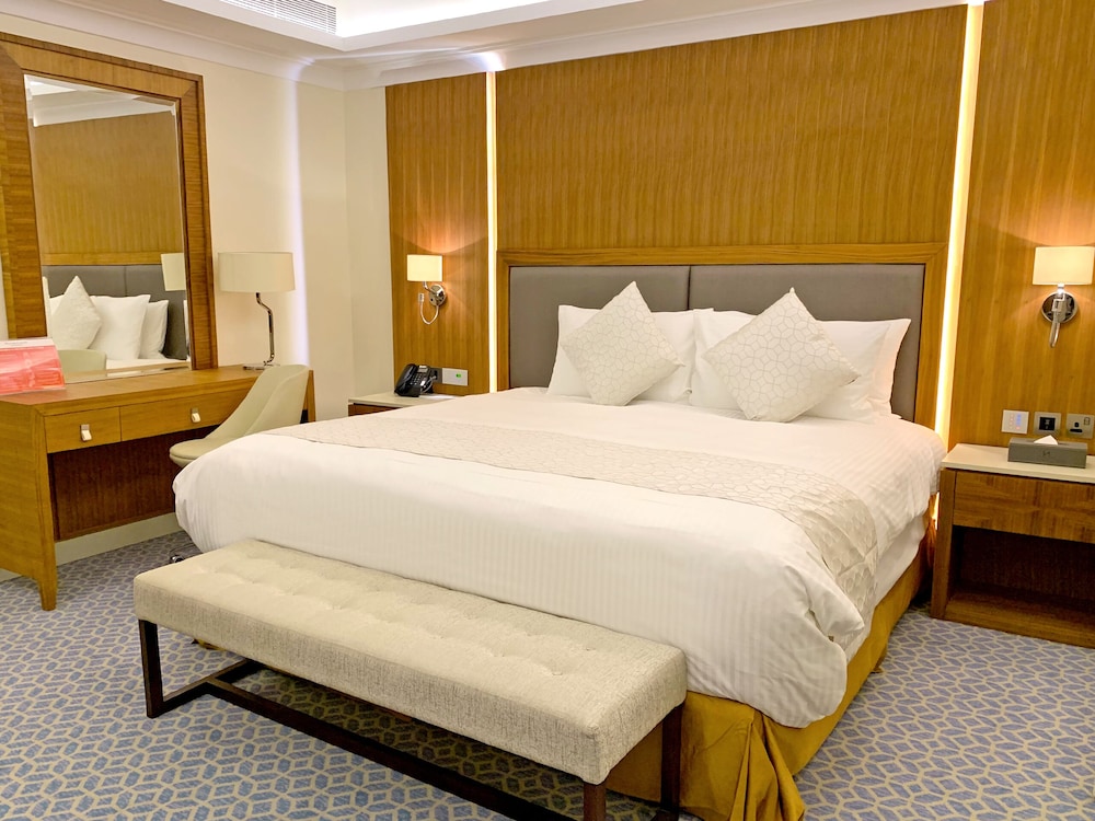 grand swiss belhotel waterfront seef