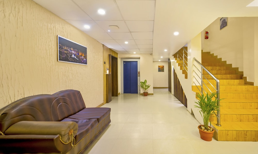 treebo golden swan pammal