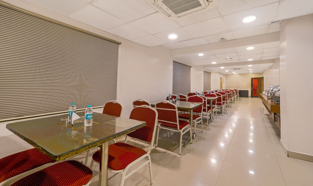 treebo golden swan pammal