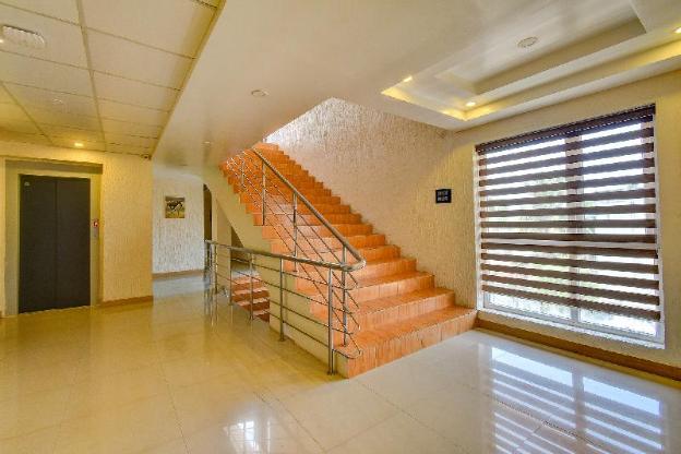 treebo golden swan pammal