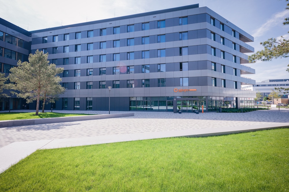 aparthotel adagio access stuttgart airport messe