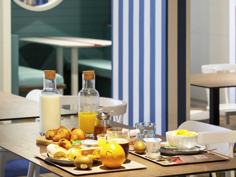 ibis styles thonon les bains hotel