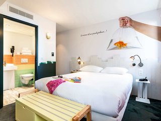 ibis styles thonon les bains hotel